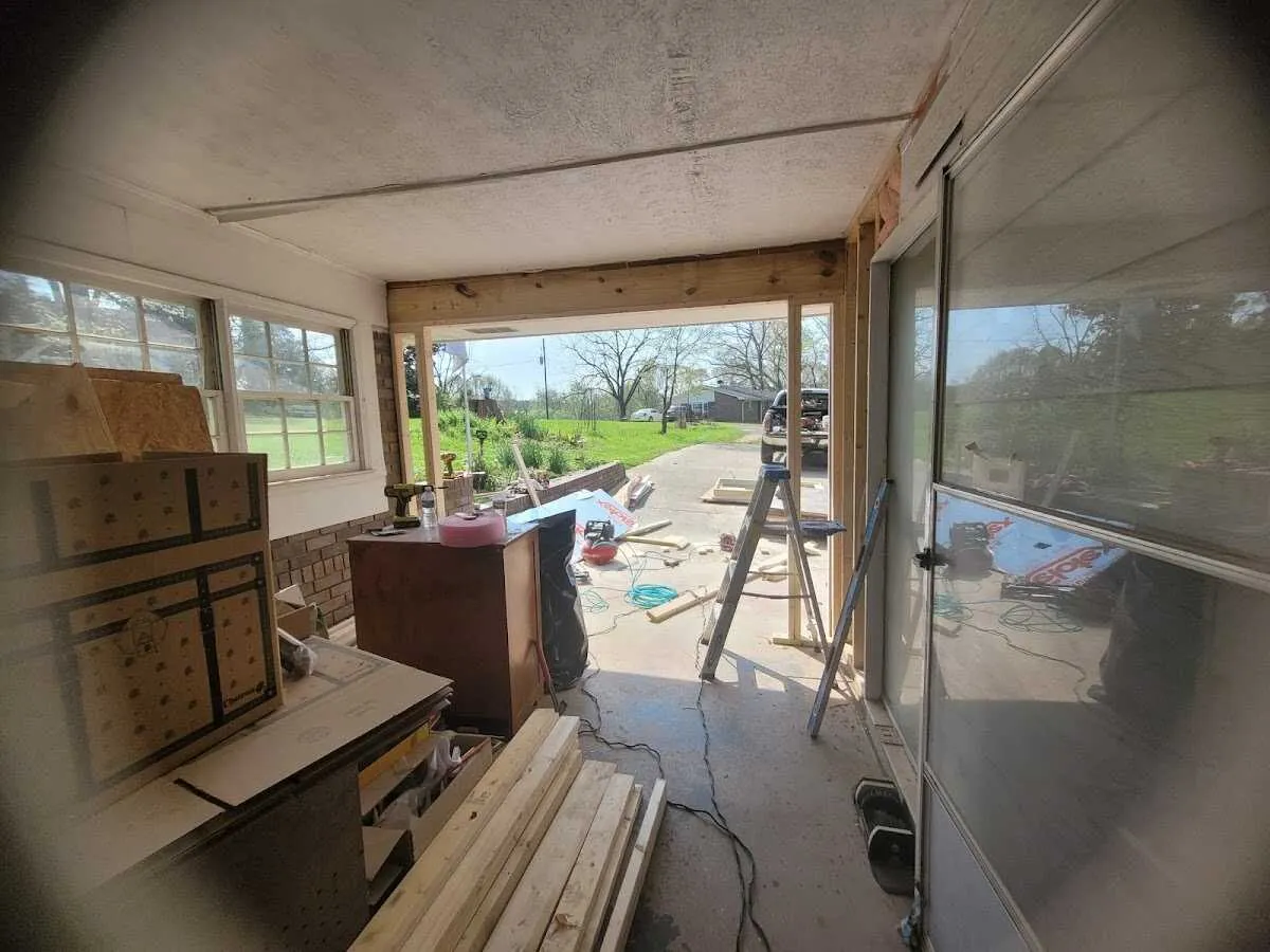 Air movers and dehumidifier for Water Mitigation Services in Burrillville